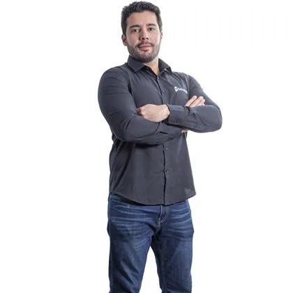 Professor Felipe Luccas